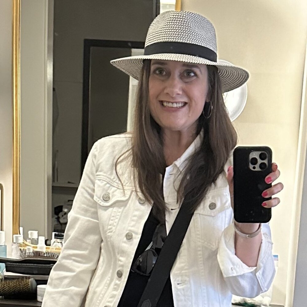 Meet your Posher, Wendy